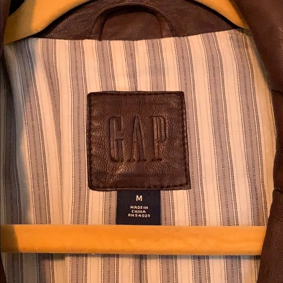 Genuine Leather Gap Jacket - Picture 2 of 4